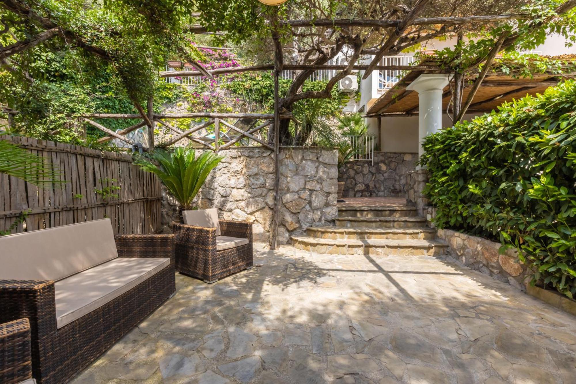 Villa Rita Apartments Massa Lubrense Ngoại thất bức ảnh
